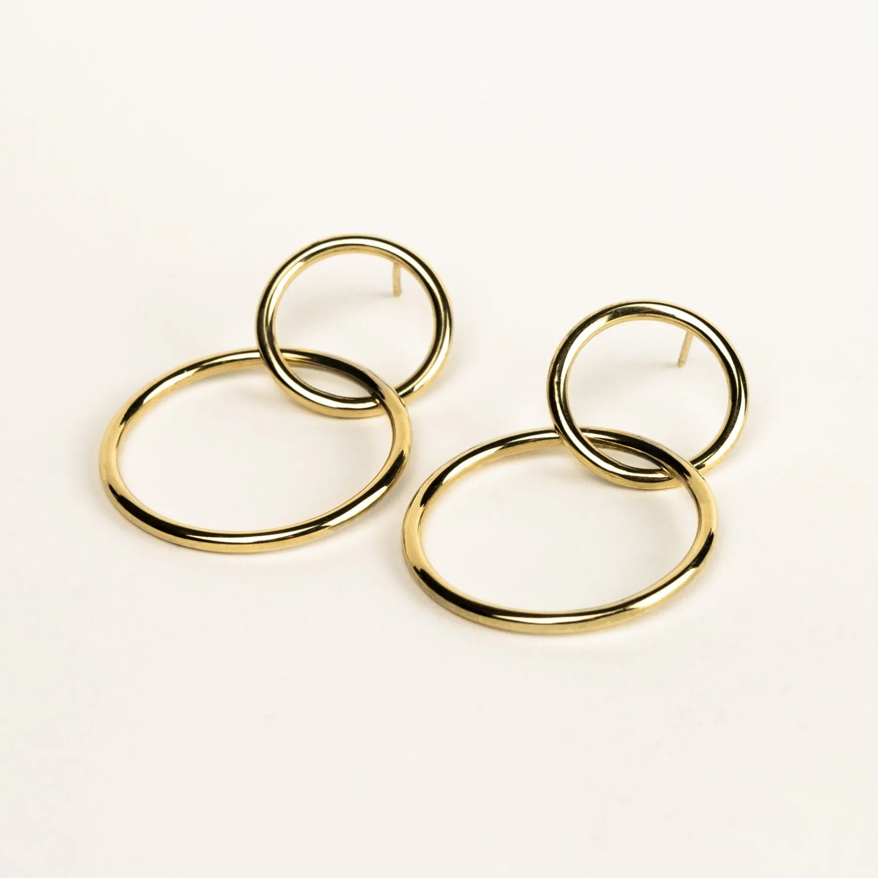 clo_gold_vermeil_hoops_0.webp SarahBijoux Clo Gold Vermeil Hoops