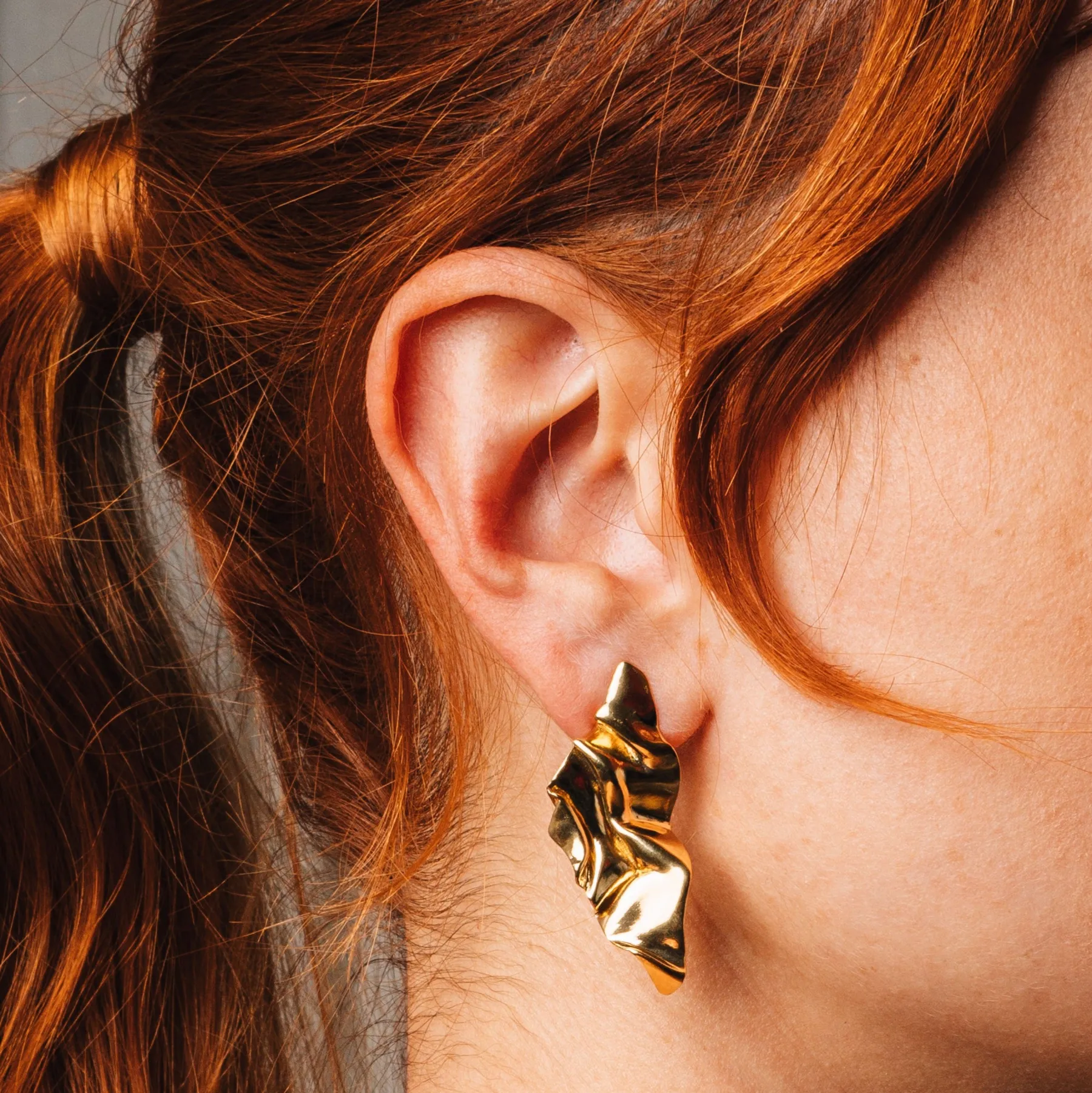 draped_gold_vermeil_earrings_1.webp SarahBijoux Draped Gold Vermeil Earrings