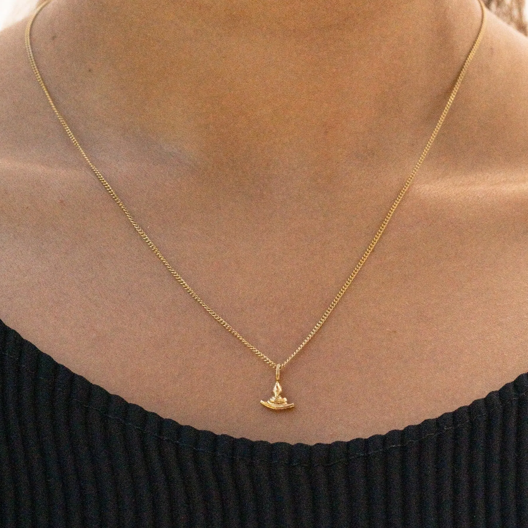 drop_gold_necklace_1.webp SarahBijoux Drop Gold Necklace