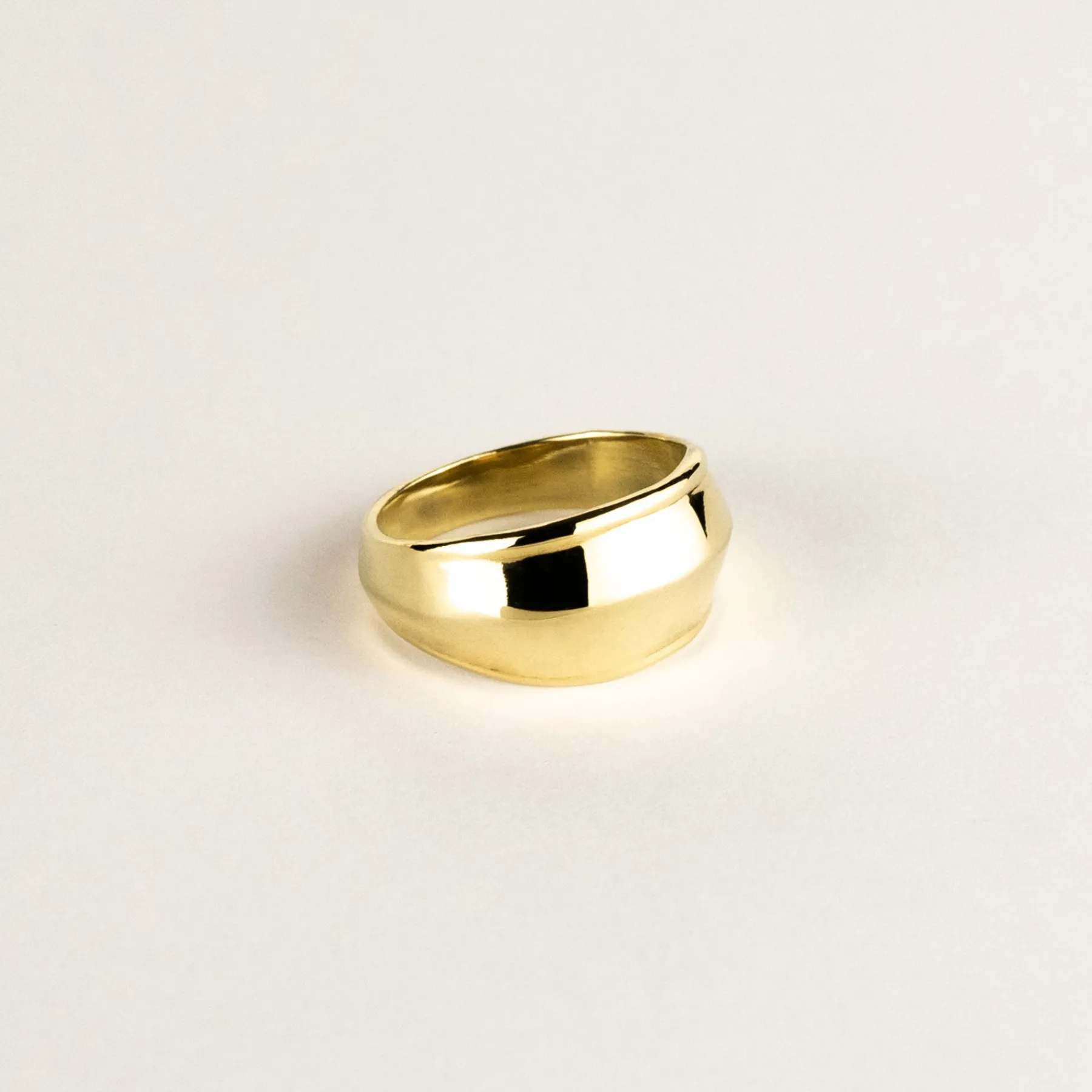 dune_gold_ring_0.webp SarahBijoux Dune gold ring