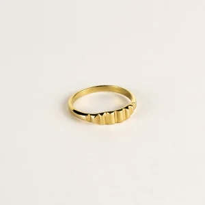 SarahBijoux Flow gold ring