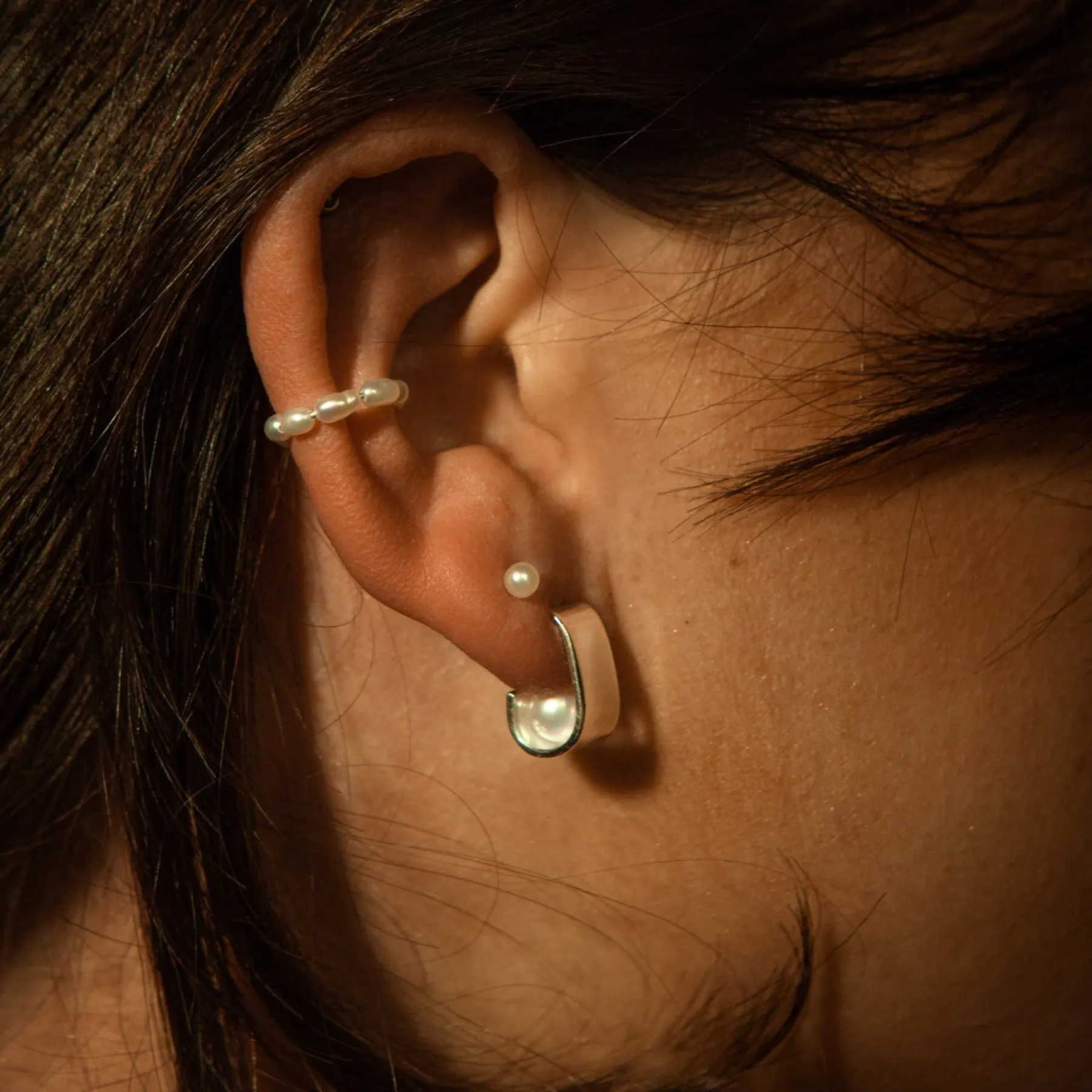 hidden_pearl_hoops_1.webp SarahBijoux Hidden Pearl Hoops