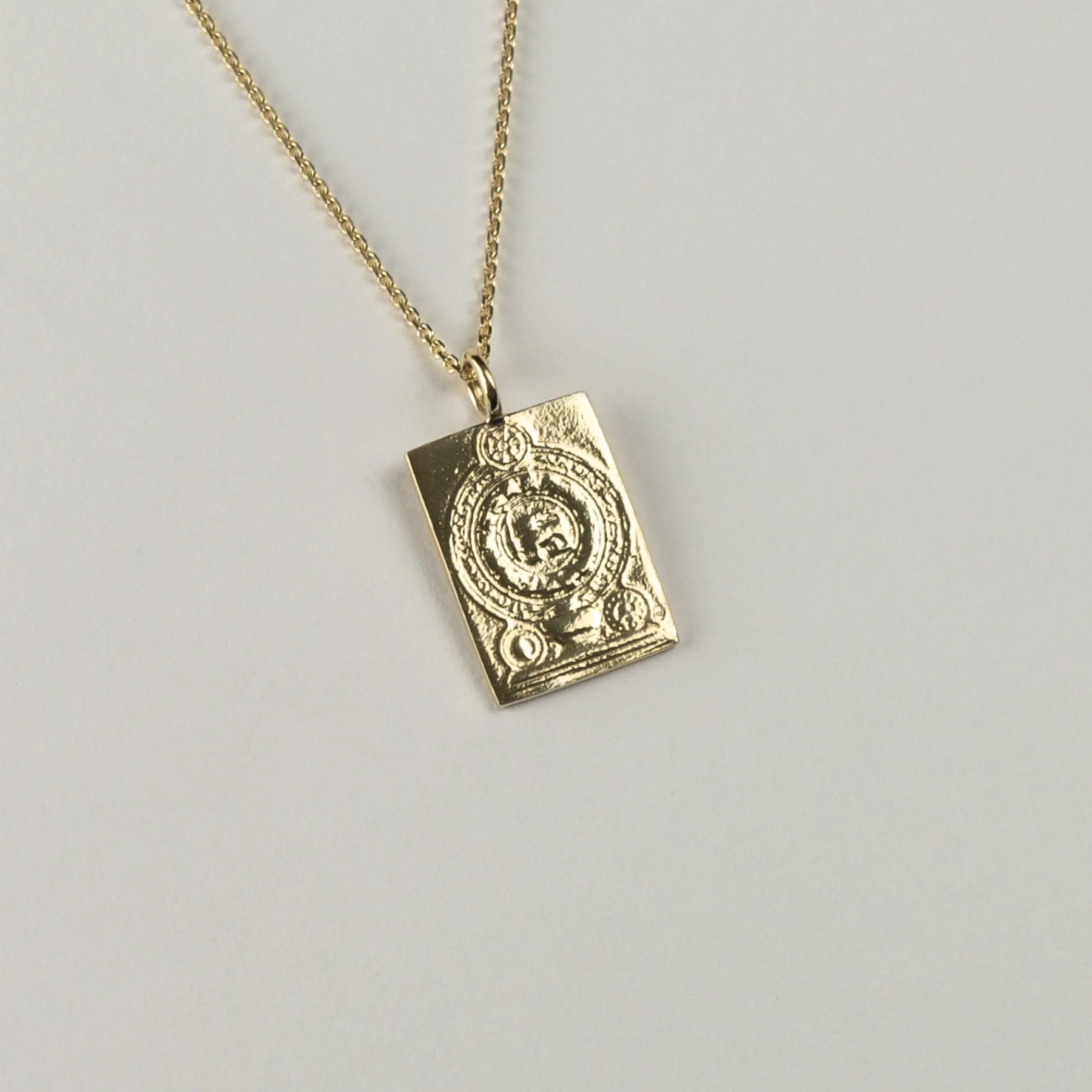 hindi_gold_necklace_0.webp SarahBijoux Hindi Gold Necklace