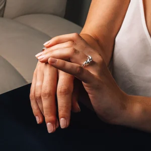 SarahBijoux Knot Ring