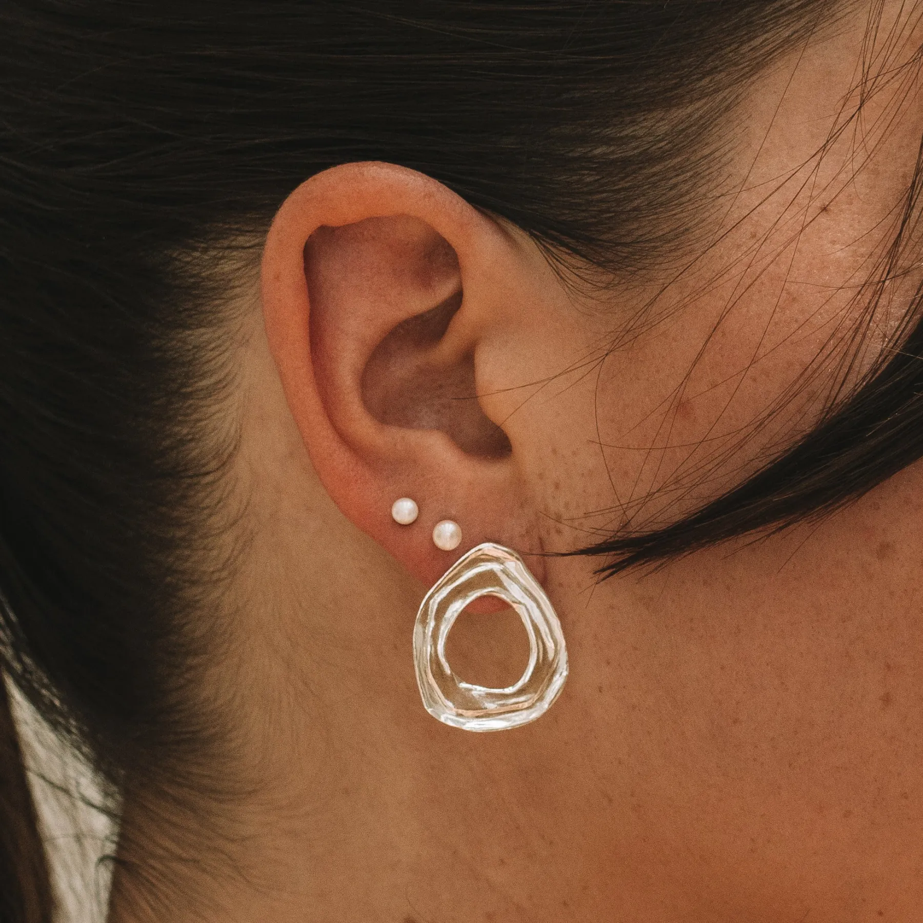 lava_earrings_1.webp SarahBijoux Lava Earrings