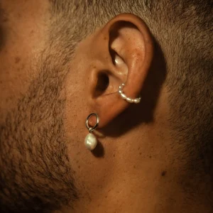 SarahBijoux Pearl Ear Cuff