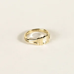 SarahBijoux Pyramid gold ring