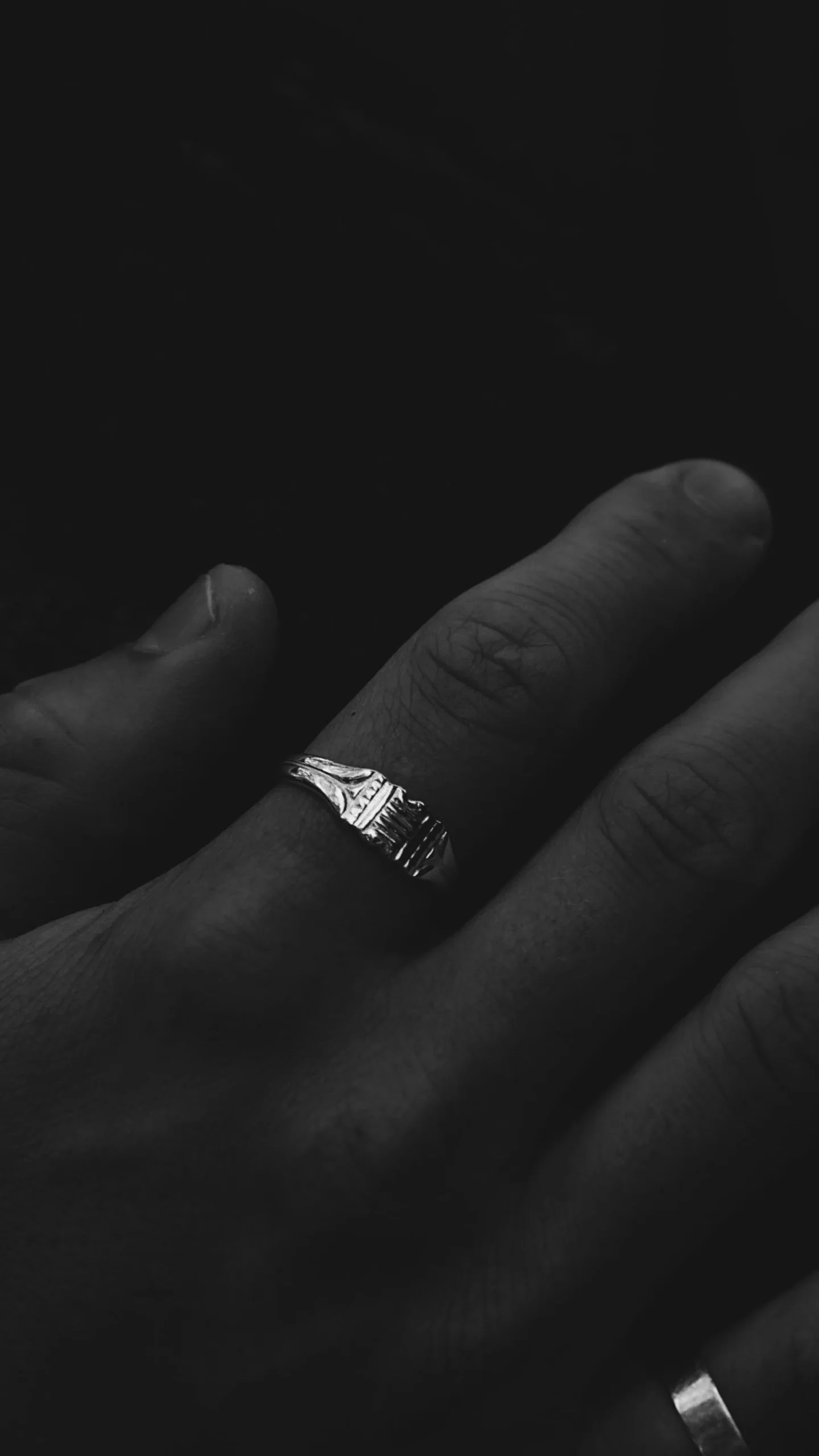 pyramid_gold_ring_2.webp SarahBijoux Pyramid gold ring