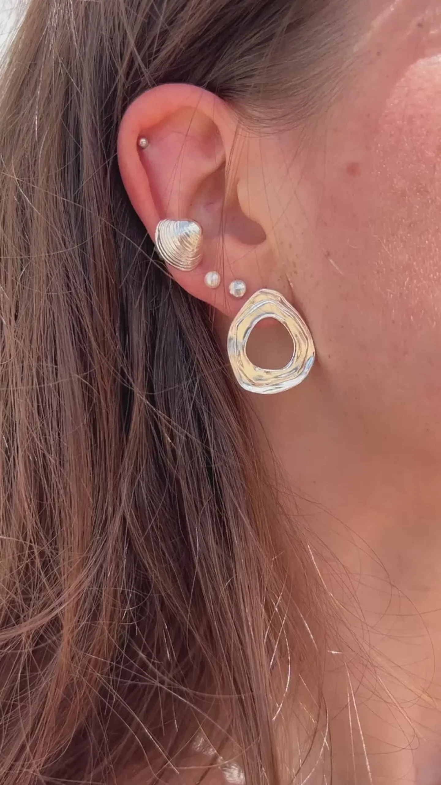 shell_ear_cuff_2.webp SarahBijoux Shell Ear Cuff