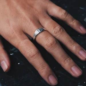 SarahBijoux Tide Gold Ring